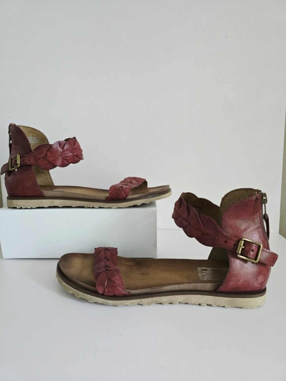 Miz Mooz Rust Red Burgundy Ankle Gladiator Sandals 41 9.5 10 Buckle Braid Shoes
